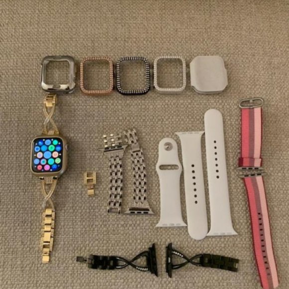 Apple Watch Series 5 44mm - Picture 1 of 6